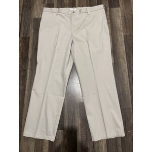Dockers Khakis Pants Men 42x30 Beige Stretch Flat Front‎ Straight Fit NWT